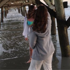 Meet your Posher, Addison